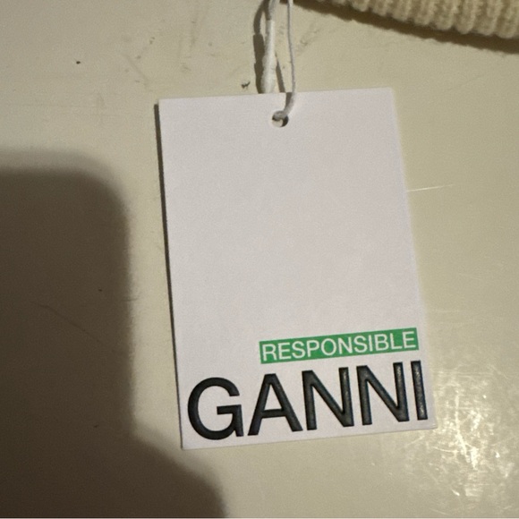 Ganni Fitted Wool Rib Knit Beanie In Egret NWT - Picture 9 of 9